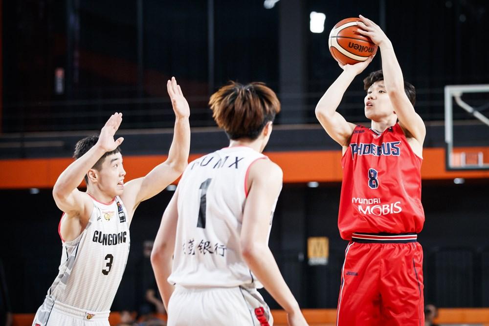 开云体育下载-深圳男篮今晚复出首秀，志在亚冠名次提升，压力陡增，赛季目标并未改变(cba辽宁亚冠联赛第二场绝杀)