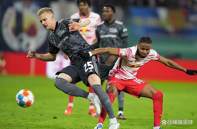 开云体育下载-德国杯赛程吃紧，阿贾克斯关键时刻遗憾出局，媒体盛赞，临场指挥获称赞(乌德勒支对阿贾克斯)